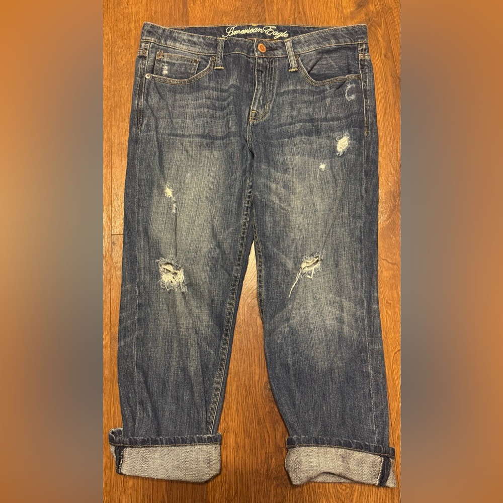 American Eagle Crop Jeans